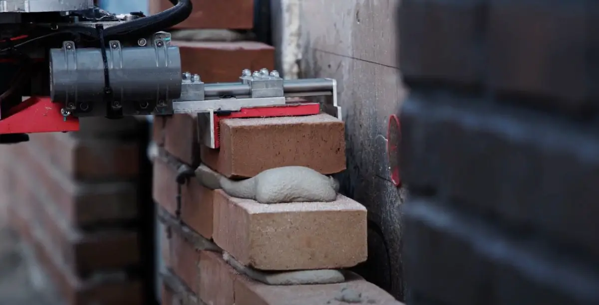 Revolutionizing Construction: How Dutch Startup Monumental is Pioneering Robotic Bricklaying