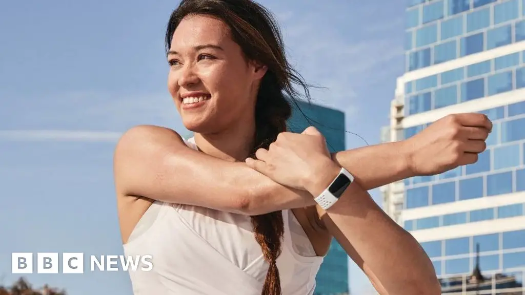 Why the Recent Charge 5 Update Controversy Has Fitbit Users up in Arms