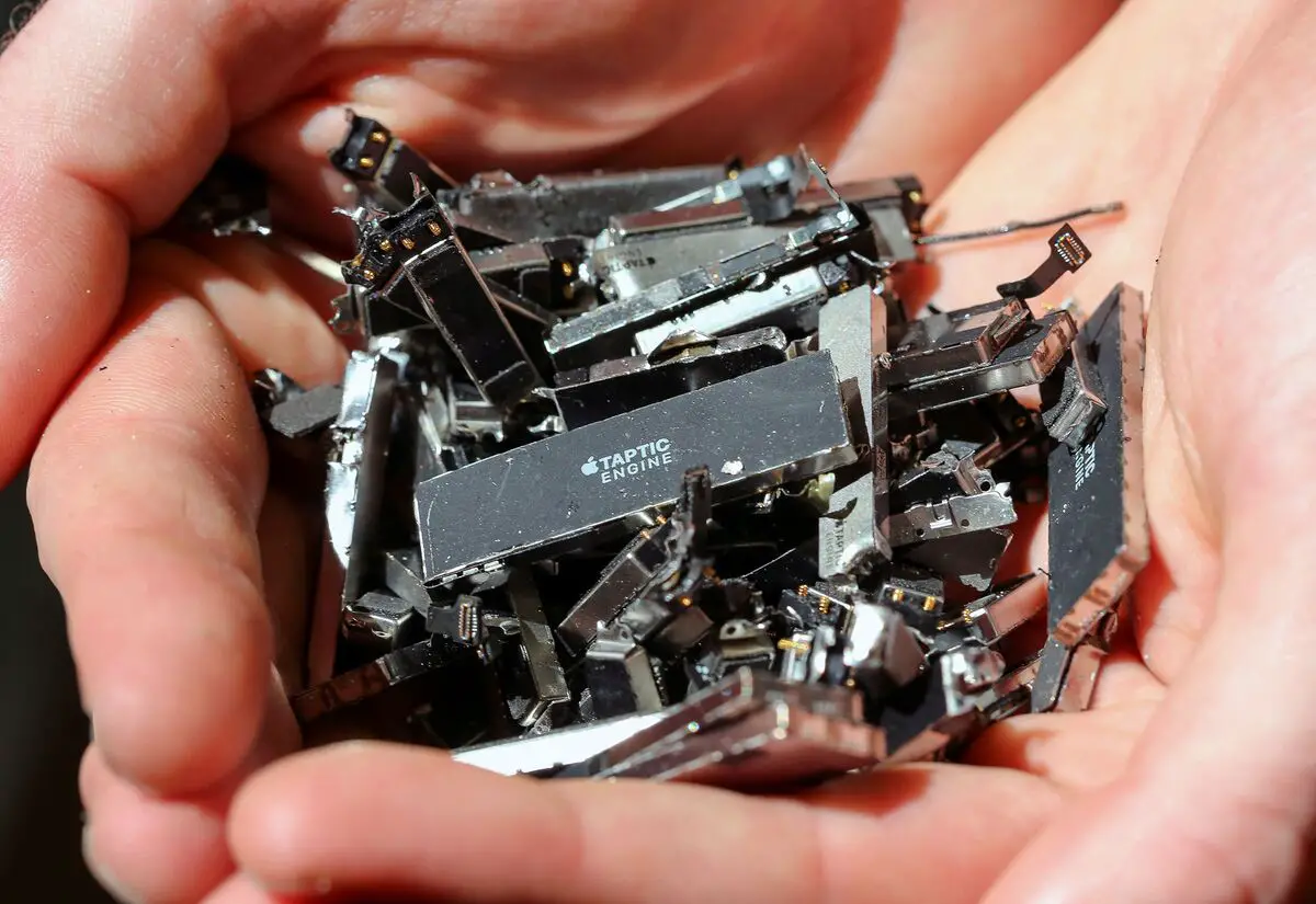 The Shocking Truth about Apple’s iPhone Recycling Program – Revealed by Bloomberg