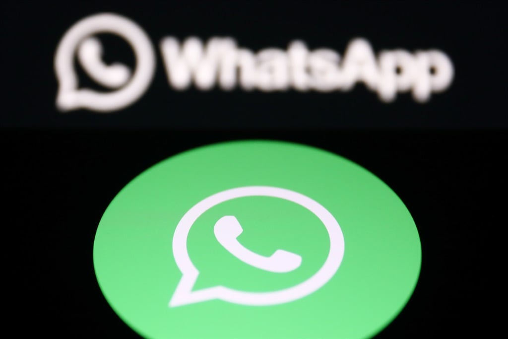 WhatsApp’s Surprising Green Makeover Sparks Outrage: Why Users Are Seeing Red!