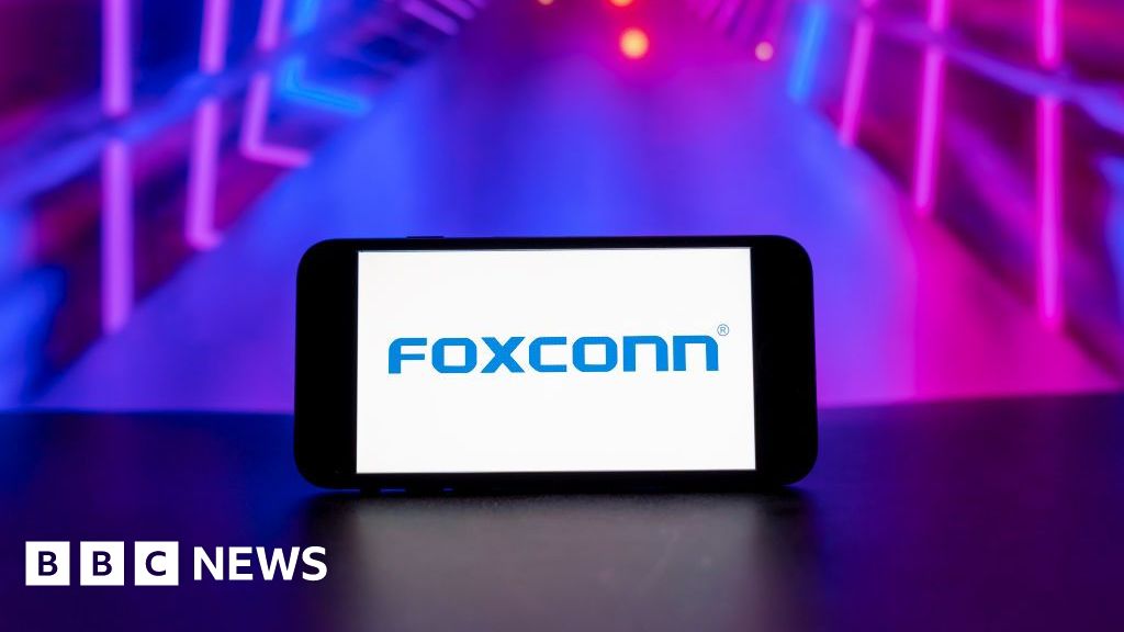 Breaking Glass Ceilings: A Shocking Revelation Inside Foxconn’s iPhone Factory Sparks Outrage